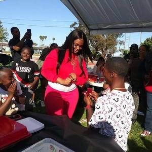 Meet your Posher, Randall